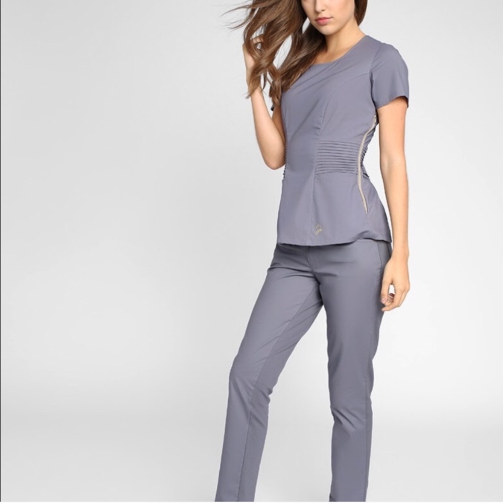 Jaanuu Contrast Scrub Pants. Graphite color.